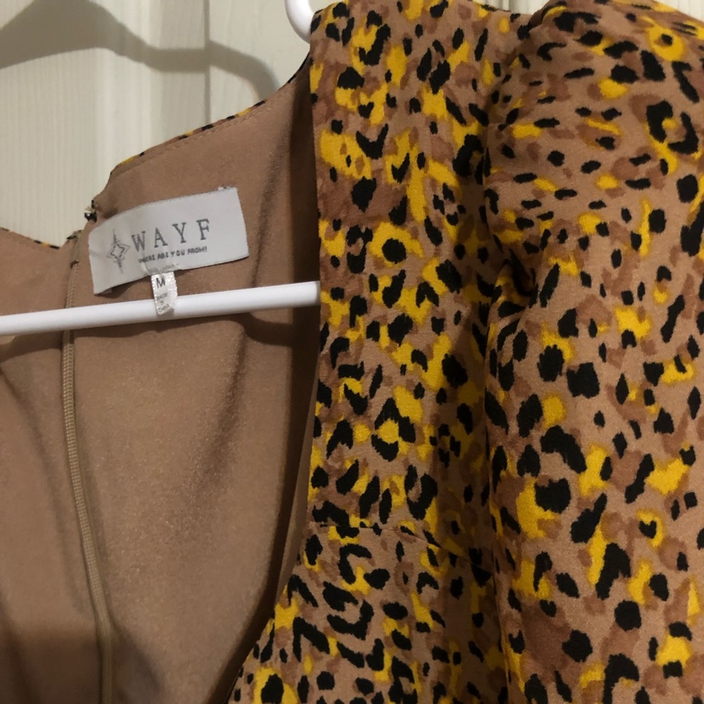 WAYF, BEAUTIFUL MIDDI DRESS, BRAND NEW NO TAG